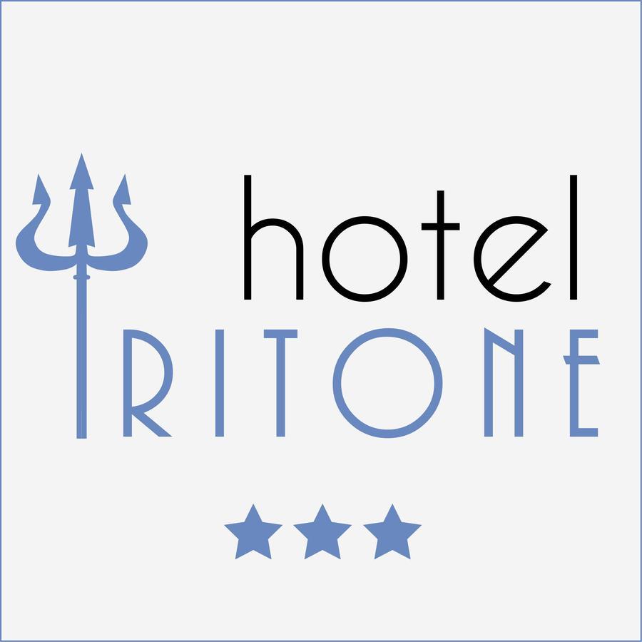 Hotel Tritone リミニ エクステリア 写真